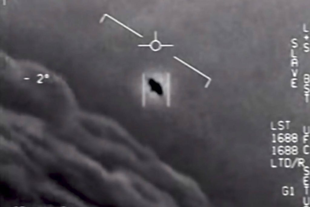 Former Pentagon officer says truth is still out there
