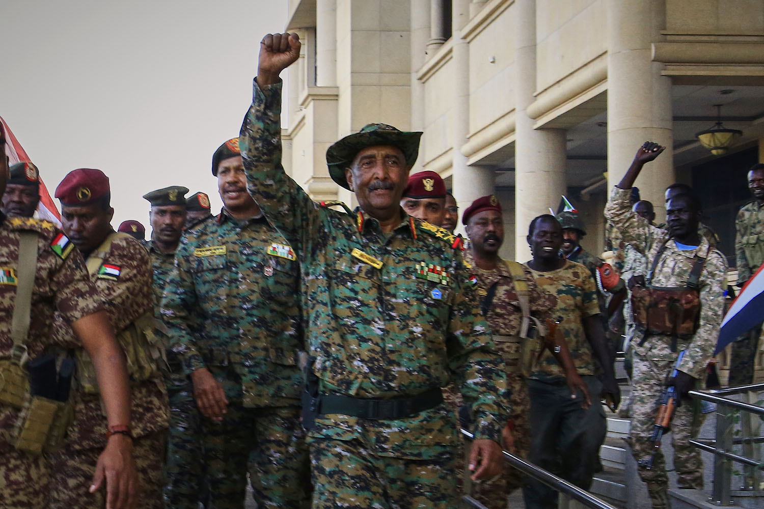 ‘Khartoum is free’: the Sudanese army advances while aid retreats