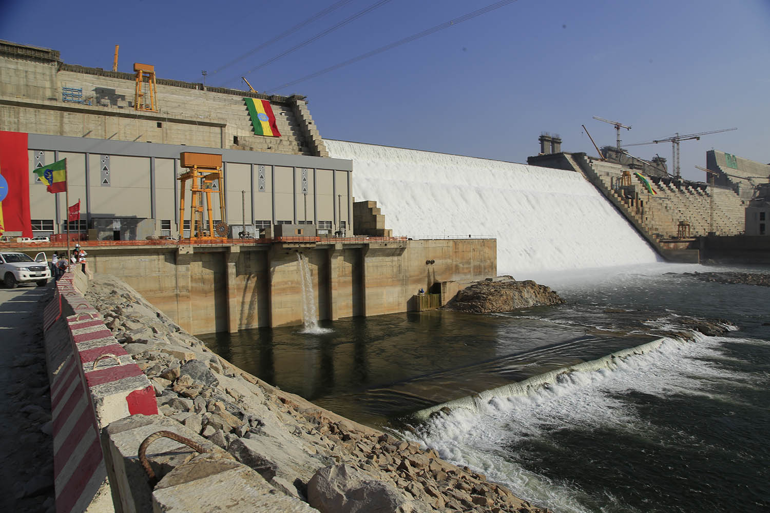 Egypt condemns Ethiopia over dam holding back water supply