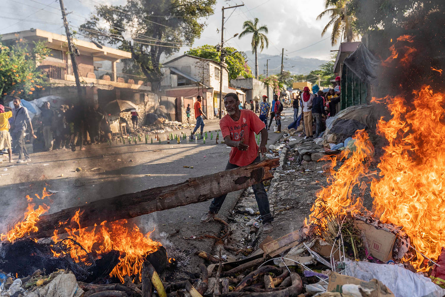 Kenya police blocked from helping gang-controlled Haiti