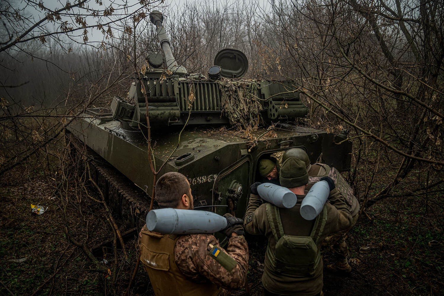Trump aid suspension could strengthen Putin on the battlefield