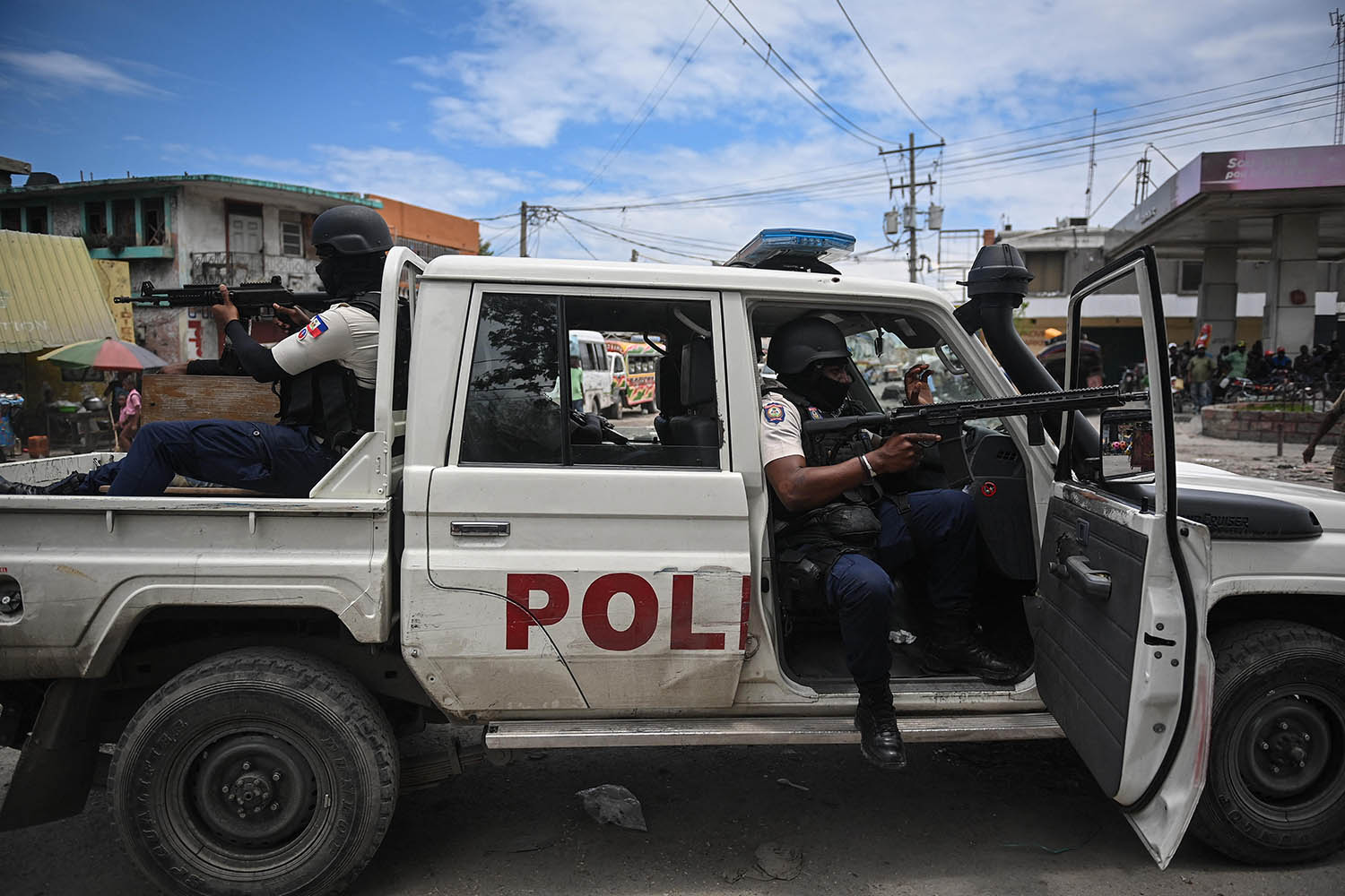UN authorises mission to tackle gang impunity in Haiti