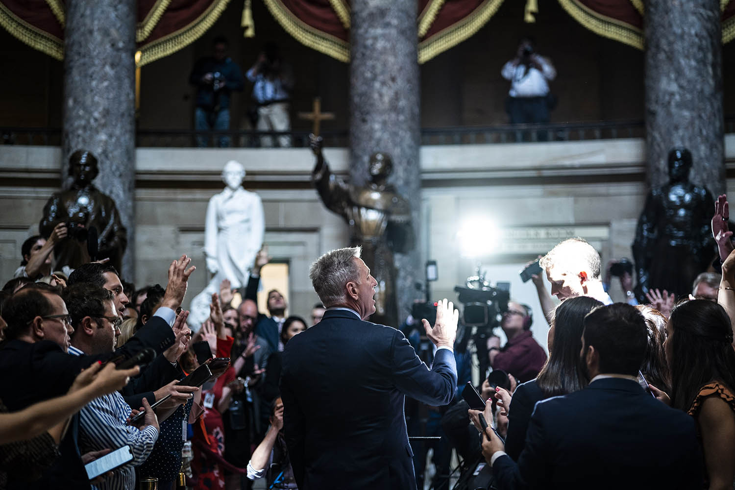 Biden’s failure to reach a debt ceiling deal worries world markets