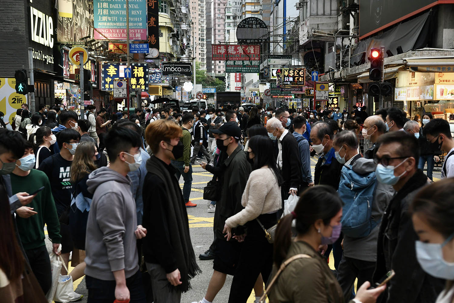 Deloitte and KPMG staff “told to use burner phones” in Hong Kong