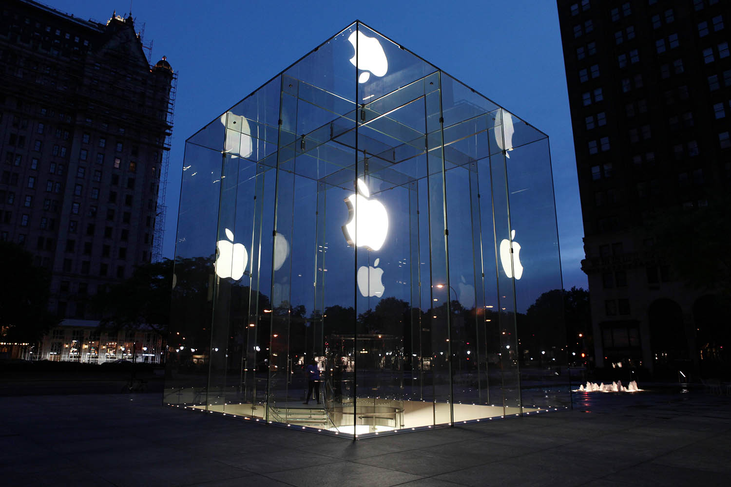 For Apple, $500 million fine is small change