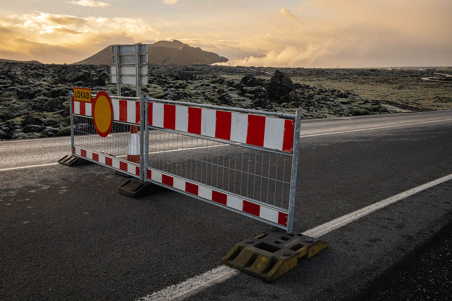 Iceland braced for volcanic eruption