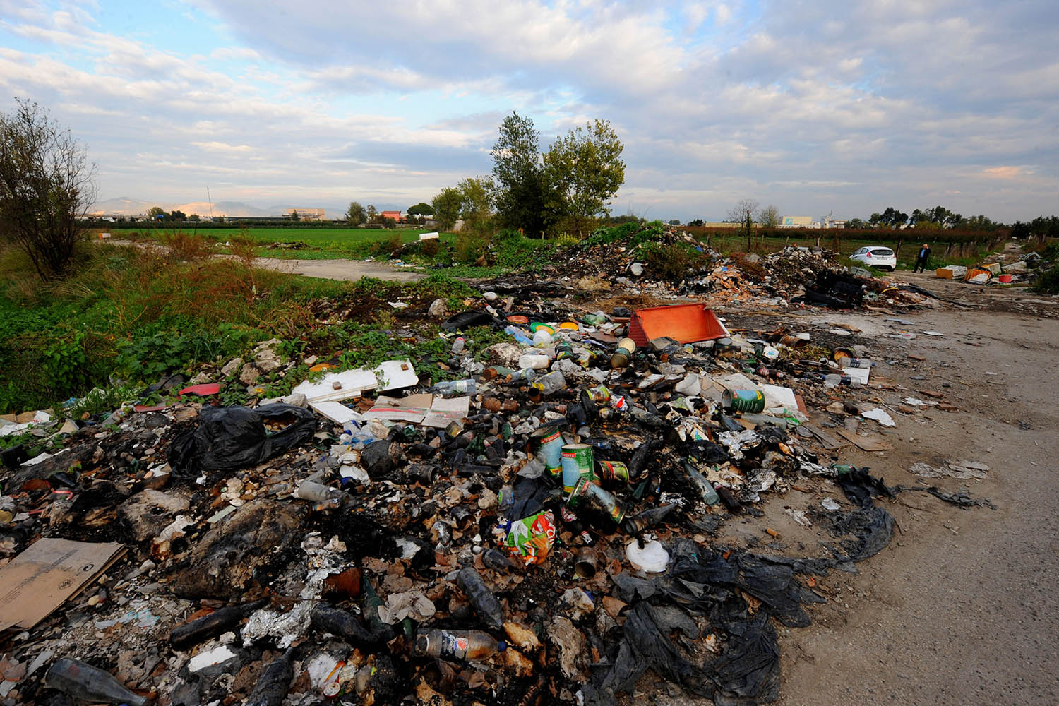 Court tells Italy to get tough with mob flytipping