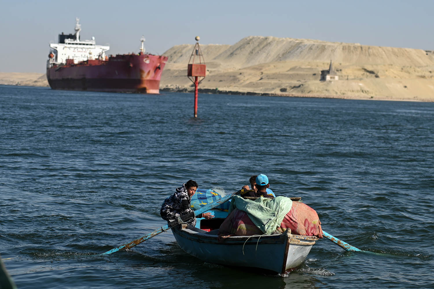 Panama and Suez crises reshape global shipping