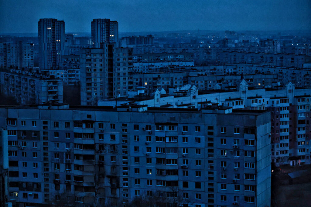 Russian missiles leave thousands of Ukrainians in the dark