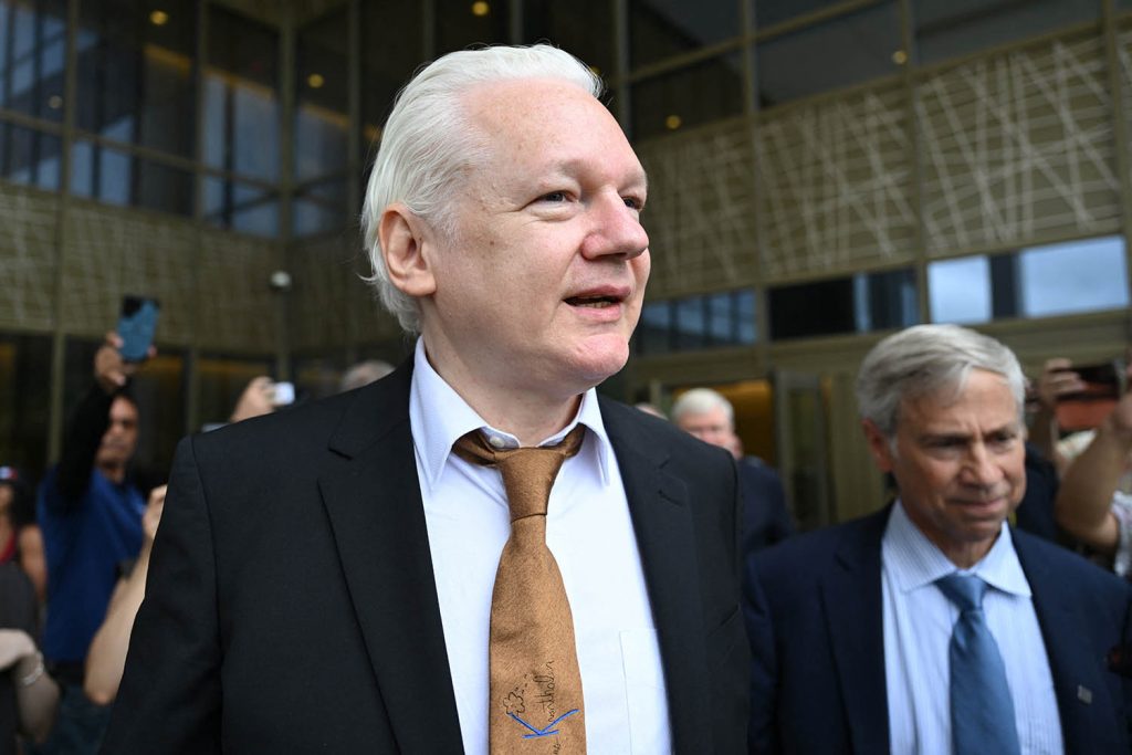 Julian Assange: Wikileaks founder free after US judge signs off plea deal