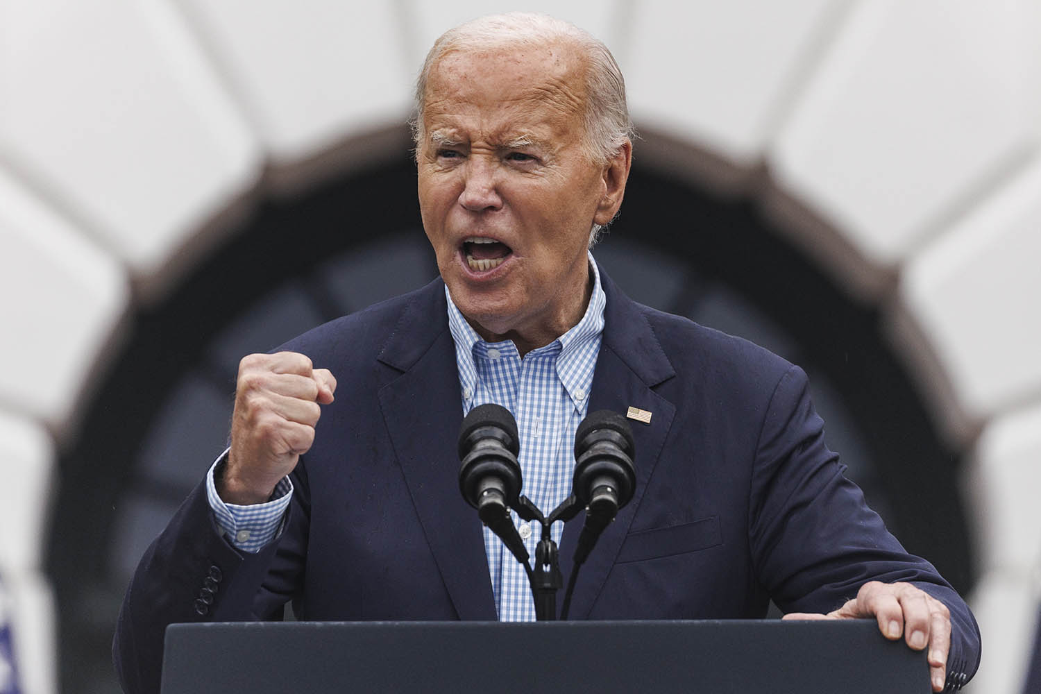 Donors start cutting off Biden’s money supply