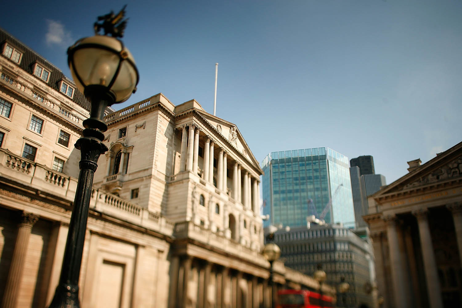 Bank of England chief unrepentant on UK economy