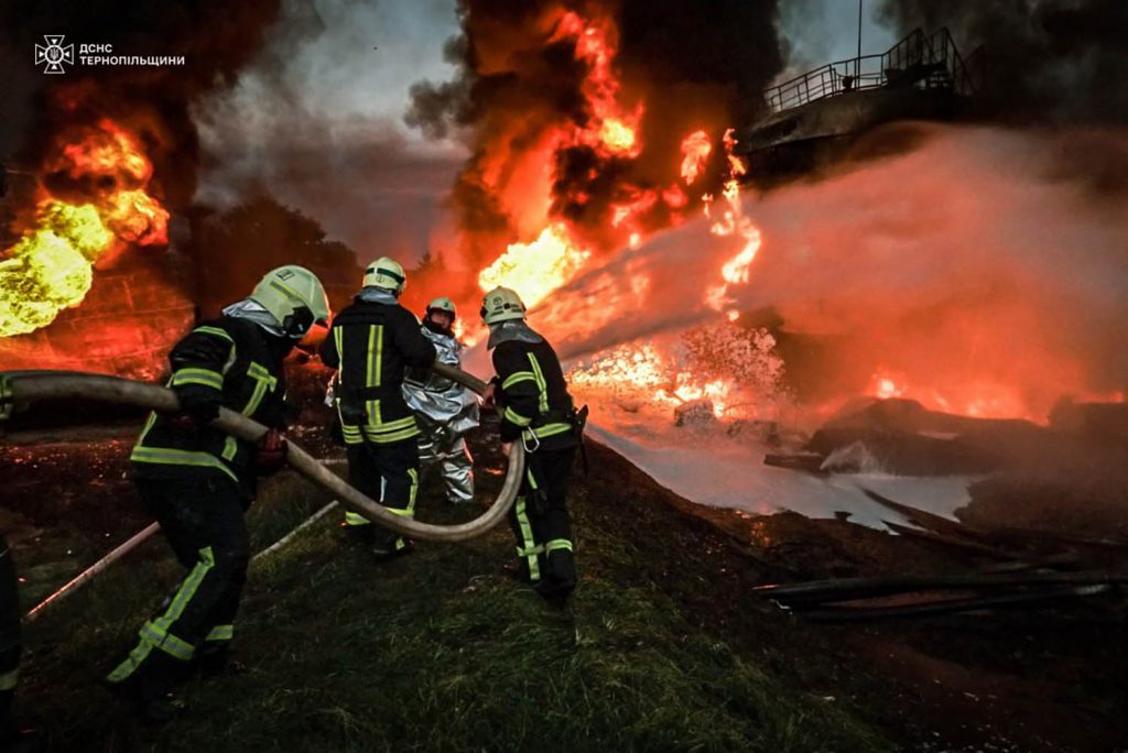 Acid in the air as Russia hits chemical plant