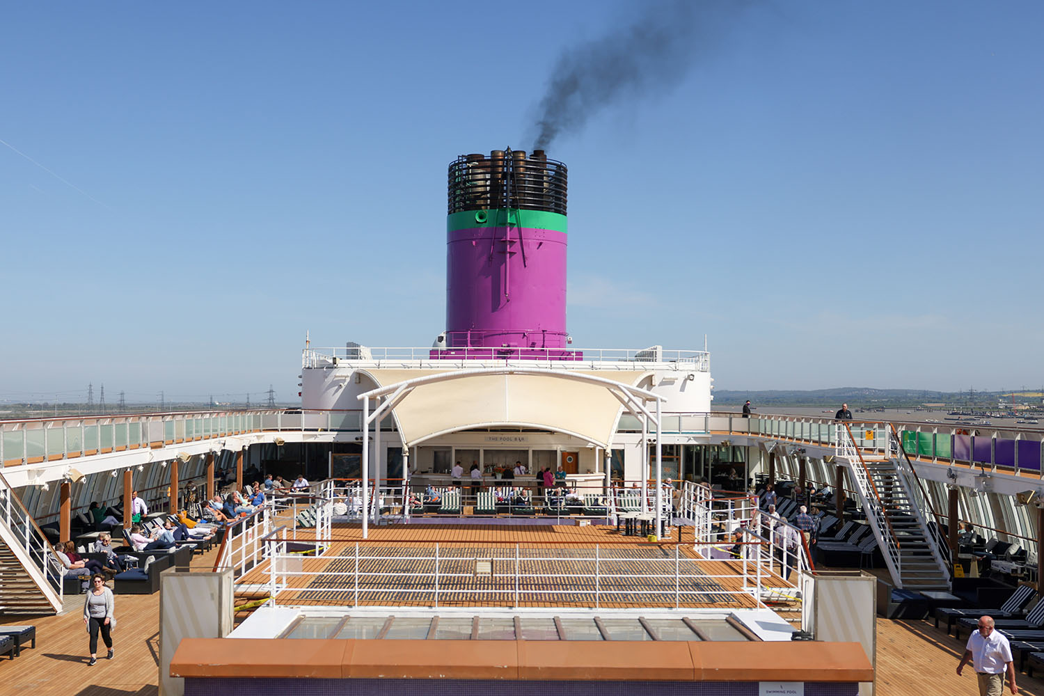 UN agrees historic but inadequate deal on shipping emissions