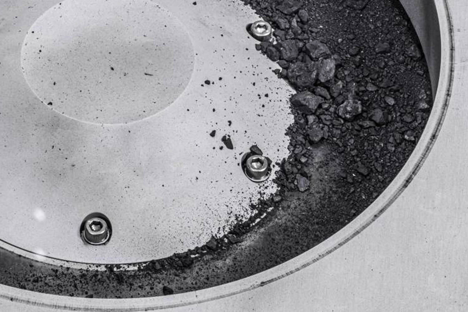 Nasa shows off asteroidal carbon