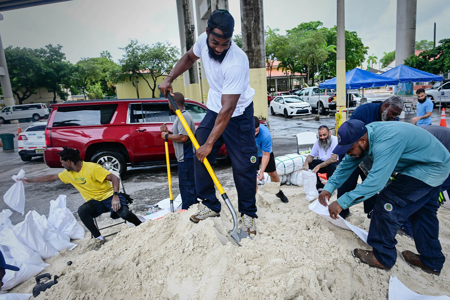 Hurricanes don’t care about your politics