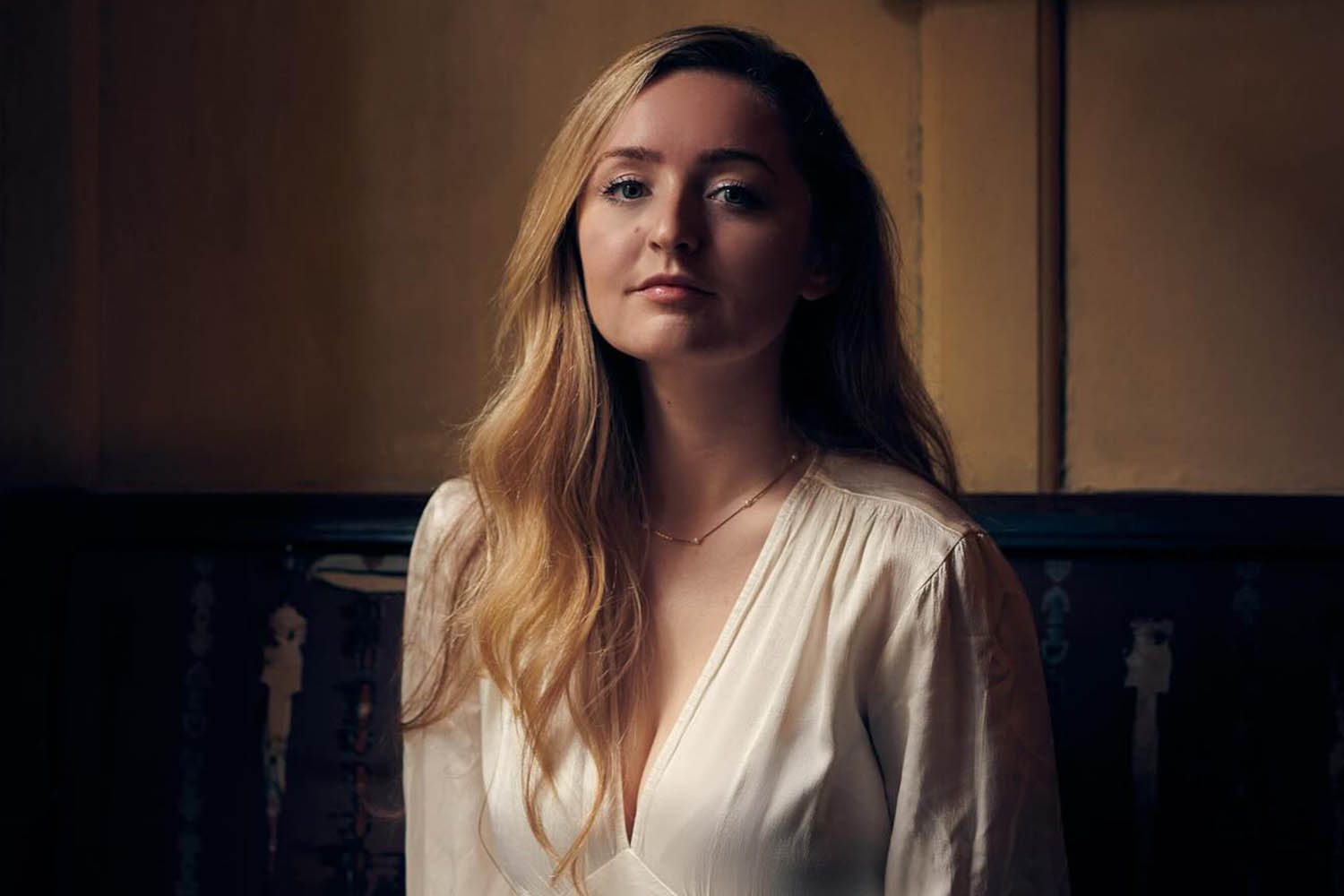 The Artist by Lucy Steeds: a conventional tale with deeper resonance