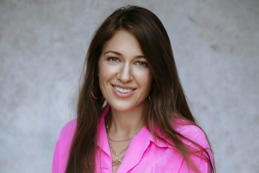What A Way To Go by Bella Mackie: lifestyles of the rich and outrageous